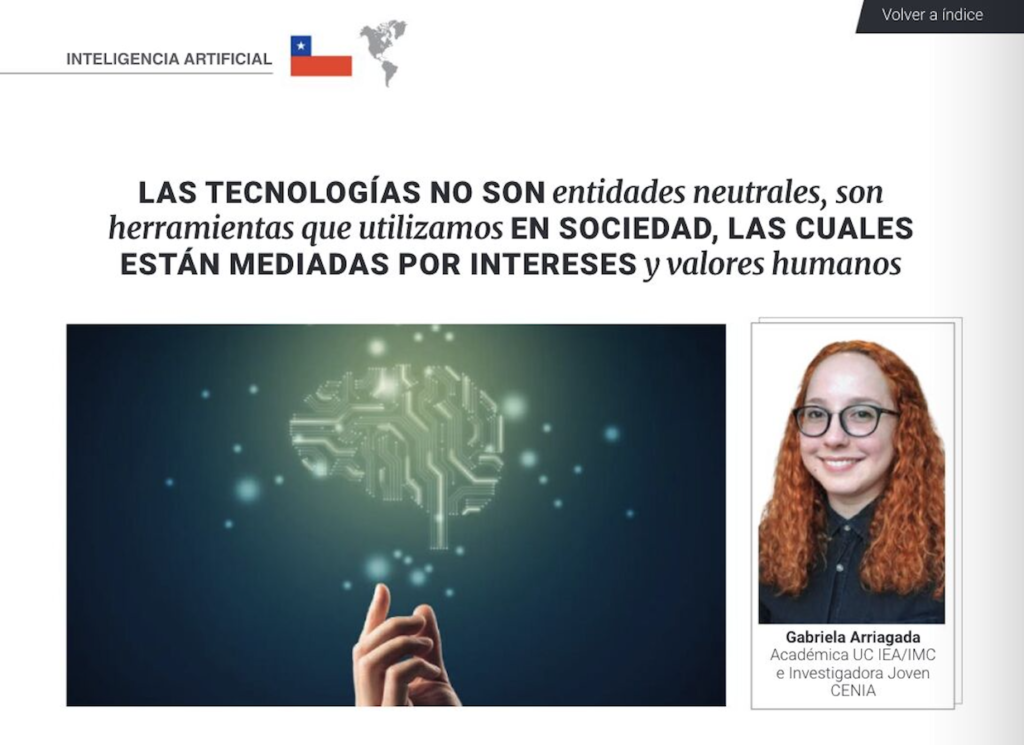Print de pantalla de la revista Negocio y Construcción, en el que aparece el título "Las tecnologías no son entidades neutrales, son herramientas que utilizamos en sociedad, las cuales están mediadas por intereses y valores humanos", la imagen de un cerebro humano hecho con tecnología y una mano que trata de tocarlo, a la izquierda, y la foto de la académica Gabriela Arriagada, a la derecha.