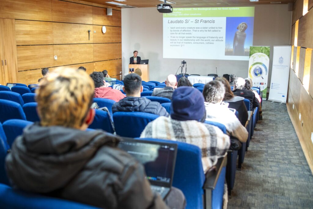 Foto de la Tercera Conferencia Internacional CHIC.